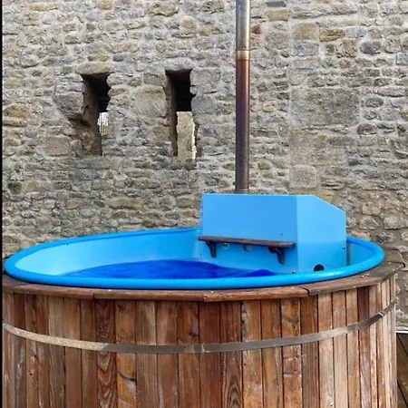 Le Vieux Moulin *